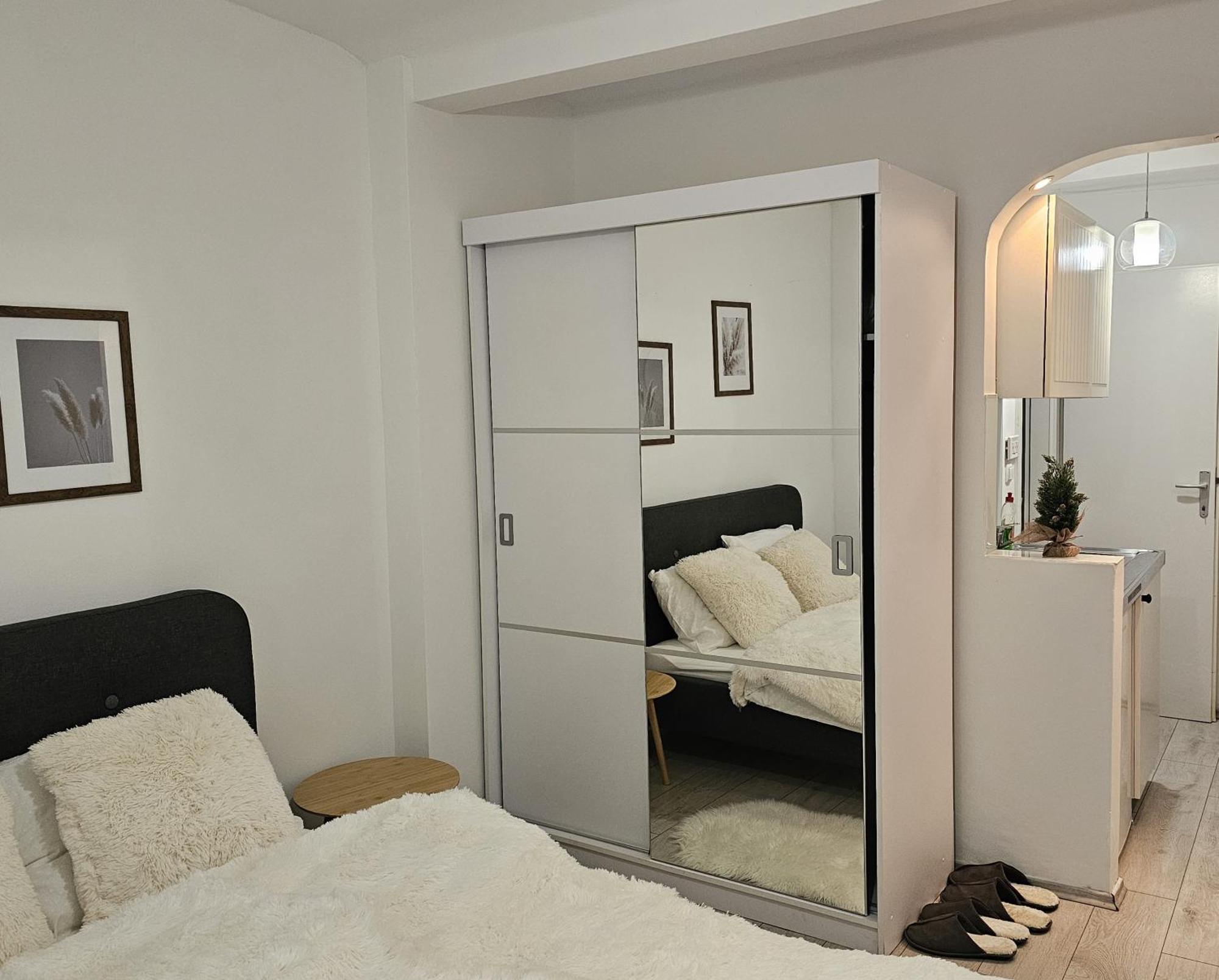 Studio Apartment Gigi Zagreb Extérieur photo