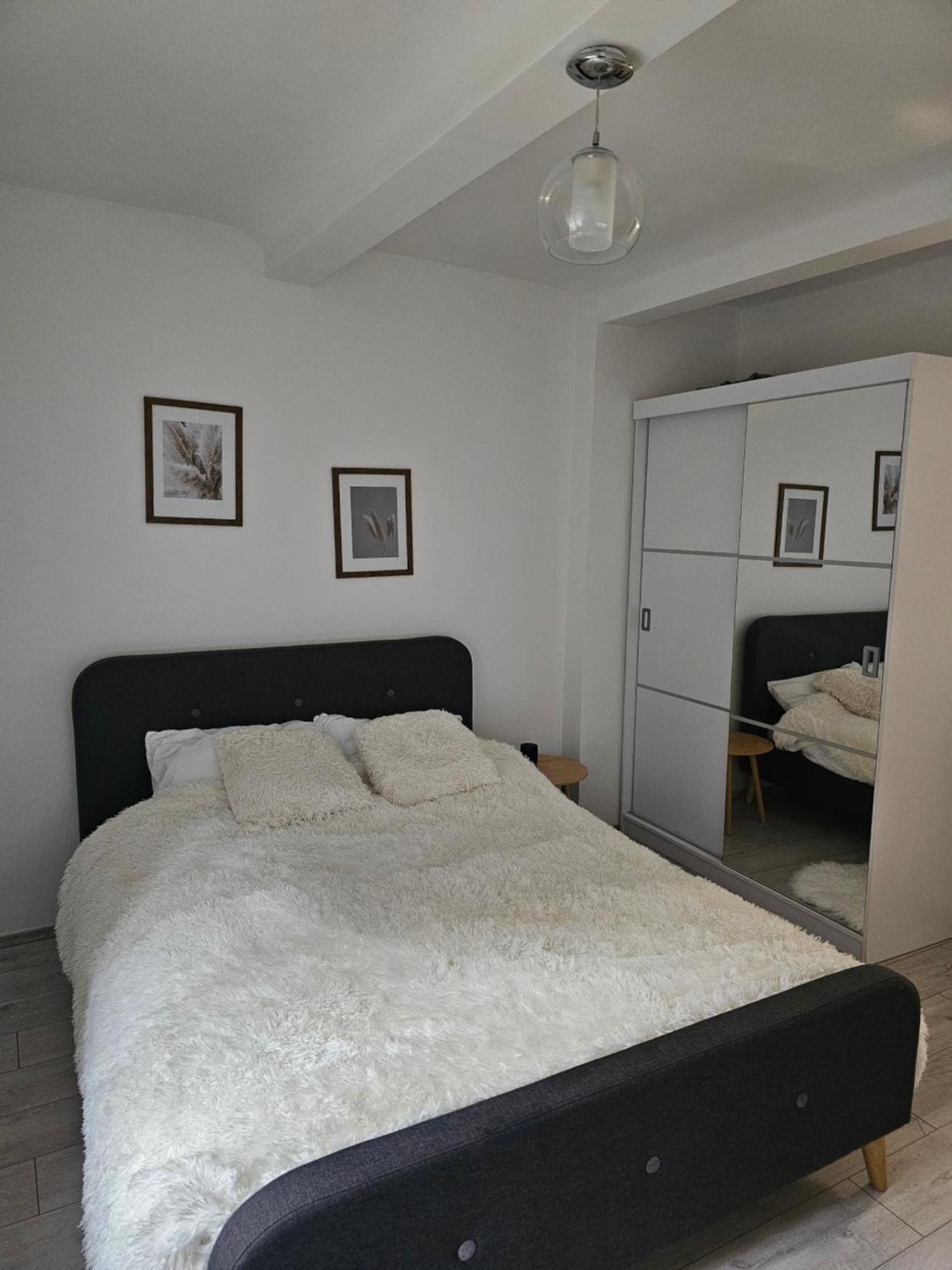 Studio Apartment Gigi Zagreb Extérieur photo